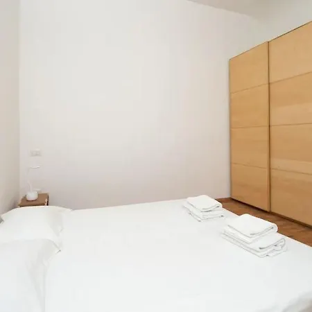 Comfortable, Modern For 10 People